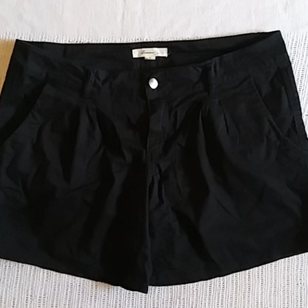 💲2for13💲Black forever 21 shorts
